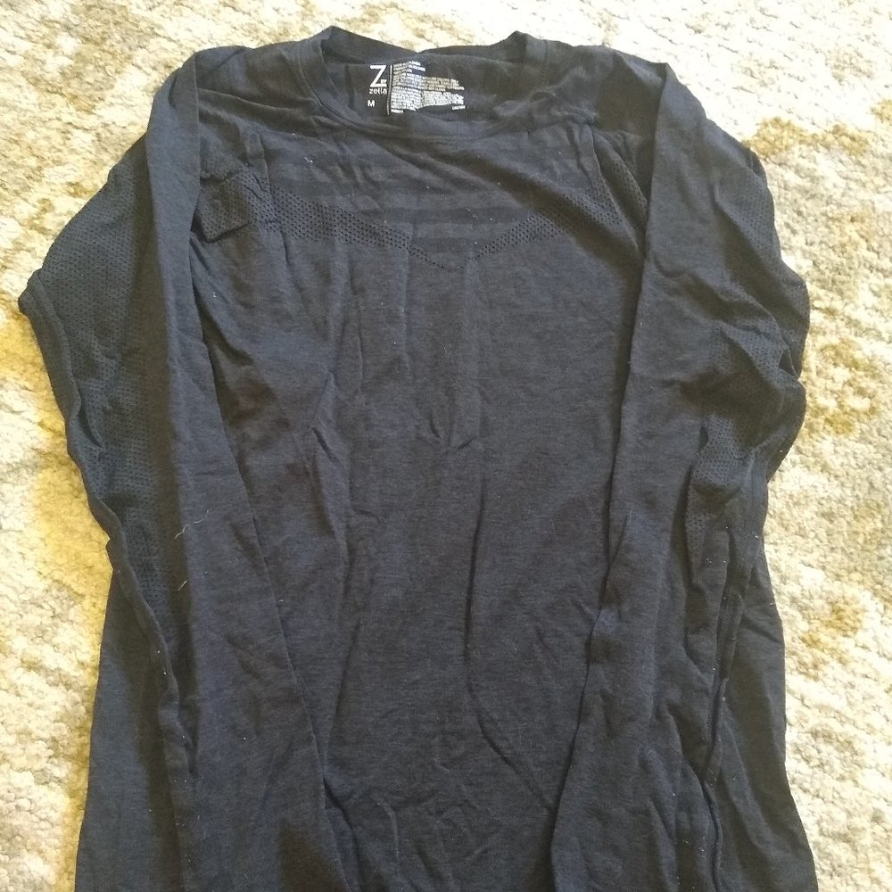 Zella workout long sleeved shirt
